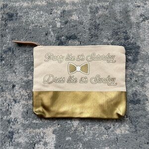 NWOT! Jadelynne Brooke Travel Makeup Case